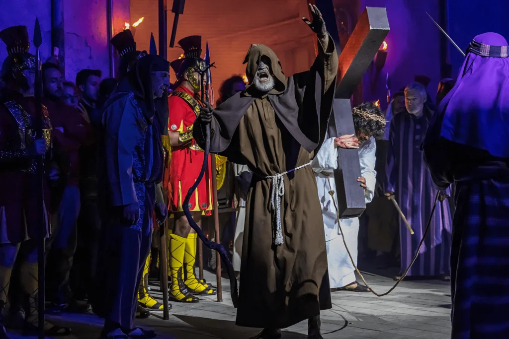 El Cec (o el Pelegrí) durant la primera caiguda