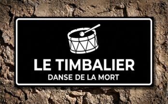 Tambour blanc et baguette sur une plaque noire «Le Timbalier · Danse de la Mort».