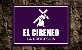 Figura blanca del Cireneo ayudando a llevar la cruz en un cartel morado.