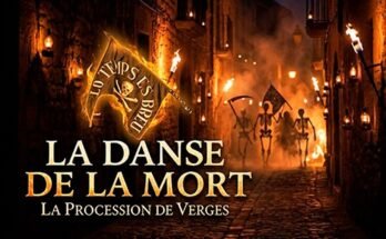 Squelettes de la Danse de la Mort dans une rue éclairée aux torches, avec le titre en français.